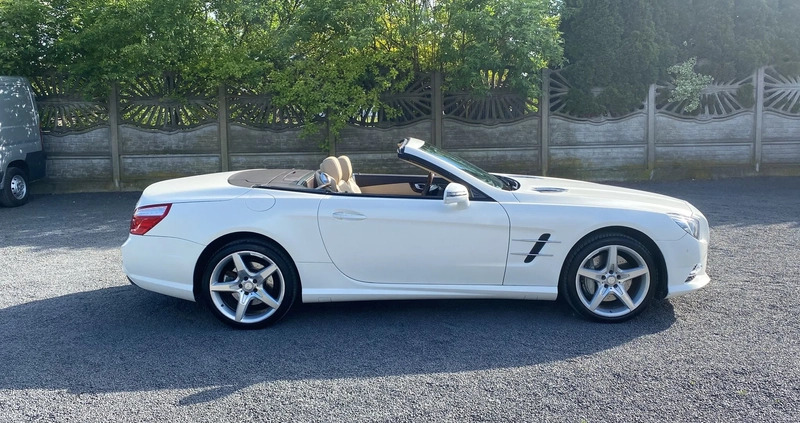 Mercedes-Benz SL cena 185000 przebieg: 180000, rok produkcji 2013 z Grudziądz małe 562